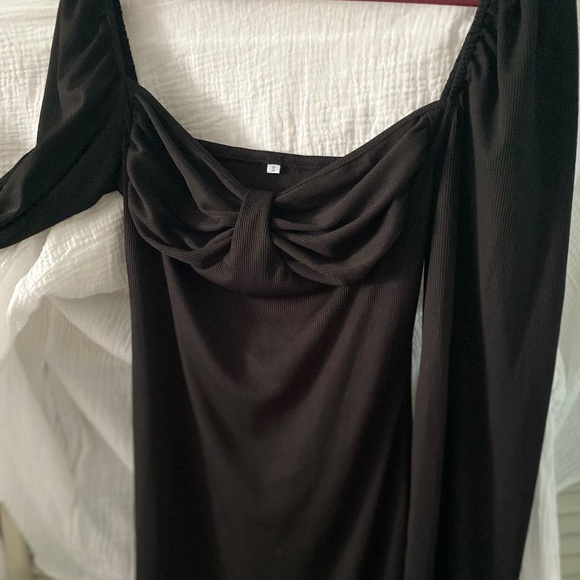 Black Sweetheart Dress with Billowy Sleeves - Small - Picture 5 of 5